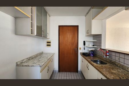 Apartamento para alugar com 75m², 2 quartos e 1 vagaCozinha