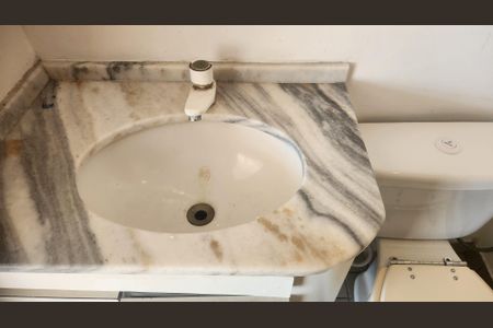 Apartamento para alugar com 75m², 2 quartos e 1 vagaBanheiro Social