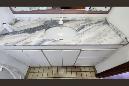 Apartamento para alugar com 75m², 2 quartos e 1 vagaBanheiro da Suíte 2