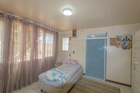 Casa à venda com 120m², 3 quartos e 2 vagasSuíte 1