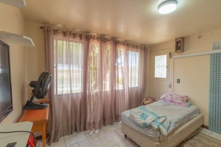 Casa à venda com 120m², 3 quartos e 2 vagasSuíte 1