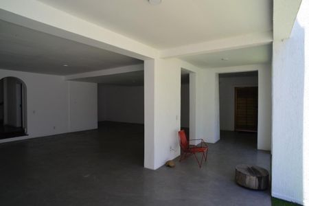 Sala de casa de condomínio à venda com 4 quartos, 1425m² em Barra da Tijuca, Rio de Janeiro