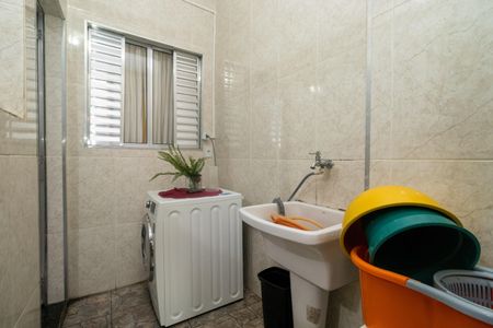 Casa à venda com 125m², 5 quartos e 1 vagaÁrea de Serviço