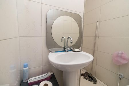 Casa à venda com 125m², 5 quartos e 1 vagaBanheiro 1