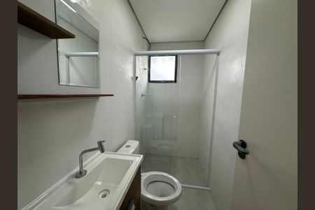 Apartamento para alugar com 59m², 2 quartos e 2 vagas Apartamento para alugar com 59m², 2 quartos e 2 vagasBanheiro da Suíte