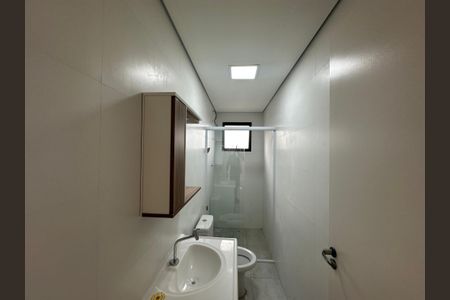 Apartamento para alugar com 59m², 2 quartos e 2 vagas Apartamento para alugar com 59m², 2 quartos e 2 vagasBanheiro