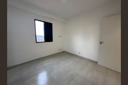 Suíte de apartamento para alugar com 2 quartos, 59m² em Outeiro de São Fernando, Barueri