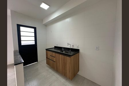 Apartamento para alugar com 59m², 2 quartos e 2 vagas Apartamento para alugar com 59m², 2 quartos e 2 vagasCozinha
