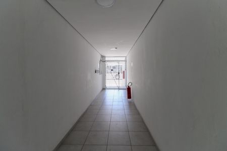 Apartamento para alugar com 42m², 2 quartos e sem vagaEntrada