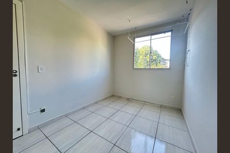 Quarto 2 de apartamento para alugar com 2 quartos, 48m² em Roçado, São José