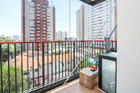 Apartamento para alugar com 37m², 2 quartos e sem vaga Apartamento para alugar com 37m², 2 quartos e sem vagaVaranda