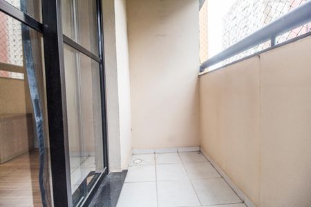 Apartamento à venda com 87m², 3 quartos e 2 vagasVaranda