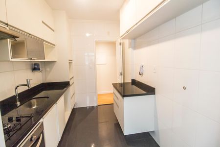 Apartamento à venda com 87m², 3 quartos e 2 vagasCozinha