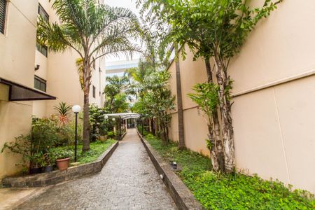 Apartamento à venda com 87m², 3 quartos e 2 vagasEntrada