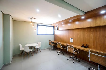 Apartamento à venda com 55m², 2 quartos e 1 vagaCoworking