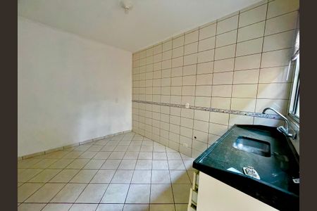 Casa à venda com 300m², 5 quartos e 4 vagasCozinha 3