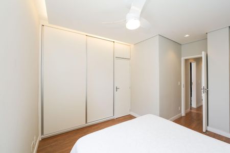 Apartamento à venda com 100m², 3 quartos e 2 vagasQUARTO2