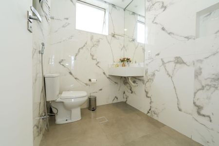 Apartamento à venda com 100m², 3 quartos e 2 vagasBANHEIRO1