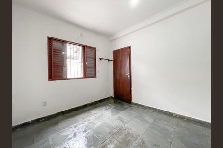 Casa para alugar com 80m², 1 quarto e 1 vagaSuíte
