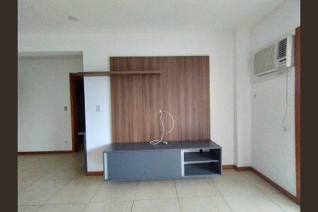 Sala  de apartamento para alugar com 2 quartos, 100m² em Centro, Novo Hamburgo