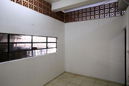 Quarto de kitnet/studio para alugar com 1 quarto, 50m² em Floresta, Belo Horizonte