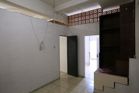 Sala de kitnet/studio para alugar com 1 quarto, 50m² em Floresta, Belo Horizonte