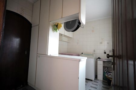 Casa à venda com 300m², 4 quartos e 4 vagasÁrea de Serviço