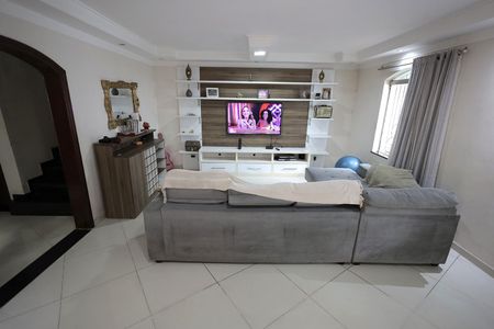 Sala de casa à venda com 4 quartos, 300m² em Vila Pires, Santo André