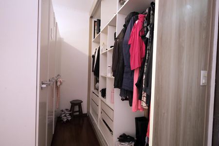 Casa à venda com 300m², 4 quartos e 4 vagasQuarto 3