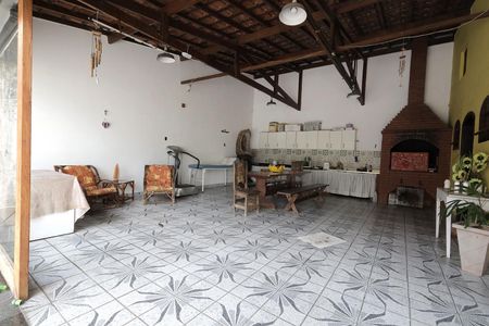 Casa à venda com 300m², 4 quartos e 4 vagasÁrea Gourmet