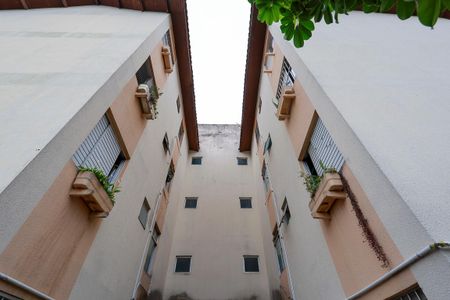 Apartamento para alugar com 45m², 2 quartos e 1 vagaFachada do bloco