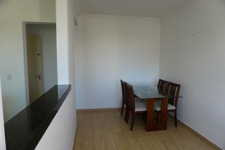 Sala de apartamento para alugar com 2 quartos, 51m² em Chácara Letônia, Americana