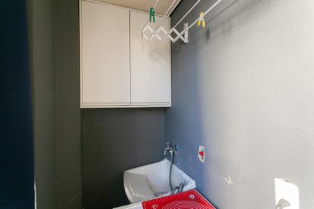 Varanda e Área de Serviço  de apartamento à venda com 2 quartos, 38m² em Penha de França, São Paulo