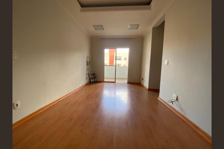Sala de apartamento à venda com 3 quartos, 75m² em Pampulha, Belo Horizonte
