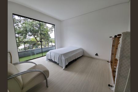 Casa de condomínio para alugar com 250m², 4 quartos e 3 vagasSuíte 3