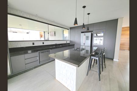 Cozinha americana  de casa de condomínio para alugar com 3 quartos, 250m² em Condomínio Gran Royalle , Lagoa Santa