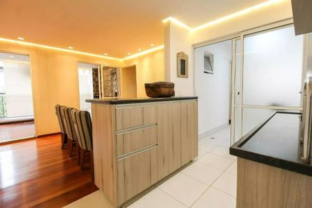 Apartamento à venda com 95m², 3 quartos e 2 vagas