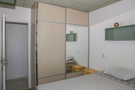 Apartamento para alugar com 65m², 2 quartos e 1 vagaSuíte