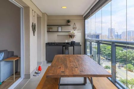 Apartamento à venda com 2 quartos, 70m² em Chácara Santo Antônio, São Paulo