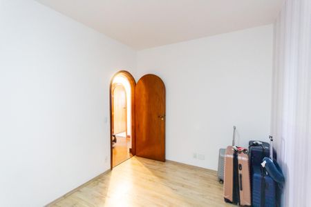 Apartamento para alugar com 139m², 3 quartos e 2 vagas Apartamento para alugar com 139m², 3 quartos e 2 vagasQuarto 2