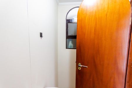 Apartamento para alugar com 139m², 3 quartos e 2 vagas Apartamento para alugar com 139m², 3 quartos e 2 vagasBanheiro de serviço