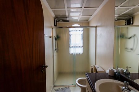 Apartamento para alugar com 139m², 3 quartos e 2 vagas Apartamento para alugar com 139m², 3 quartos e 2 vagasBanheiro