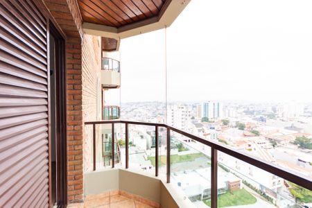 Apartamento para alugar com 139m², 3 quartos e 2 vagas Apartamento para alugar com 139m², 3 quartos e 2 vagasVaranda da Suíte