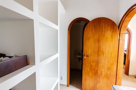 Apartamento para alugar com 139m², 3 quartos e 2 vagas Apartamento para alugar com 139m², 3 quartos e 2 vagasQuarto de Serviço