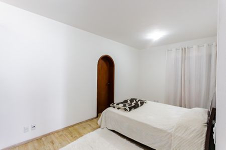 Apartamento para alugar com 139m², 3 quartos e 2 vagas Apartamento para alugar com 139m², 3 quartos e 2 vagasSuíte