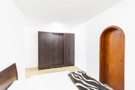Apartamento para alugar com 139m², 3 quartos e 2 vagas Apartamento para alugar com 139m², 3 quartos e 2 vagasSuíte