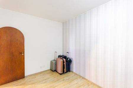 Apartamento para alugar com 139m², 3 quartos e 2 vagas Apartamento para alugar com 139m², 3 quartos e 2 vagasQuarto 2