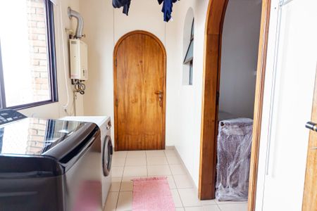 Apartamento para alugar com 139m², 3 quartos e 2 vagas Apartamento para alugar com 139m², 3 quartos e 2 vagasÁrea de Serviço