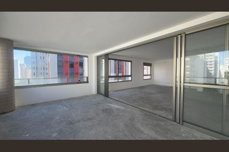 Apartamento à venda com 3 quartos, 187m² em Jardins, São Paulo