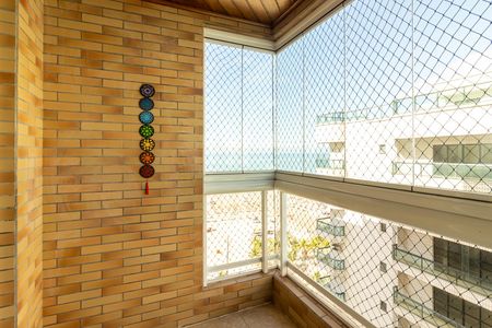 Apartamento para alugar com 67m², 2 quartos e 1 vagaVaranda